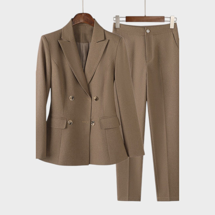 Ivkica - Strukirani i elegantni sako